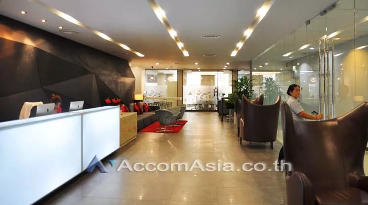 unit Office space For Rent in Sukhumvit, Bangkok  near BTS Asok (AA10368)